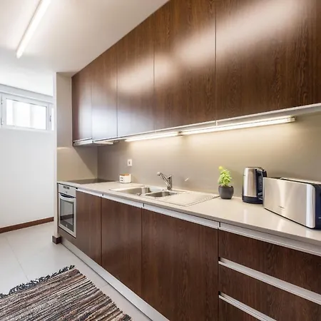 Guestready - Theater House *